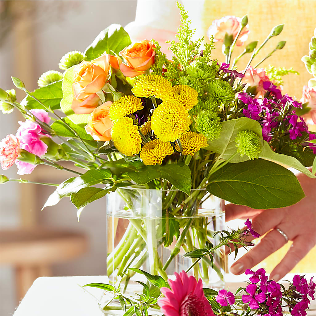 Bold & Bright – A Florist Original – A BEAUTIFUL DAY FLORIST WINE & GOURMET, Port Saint Lucie FL