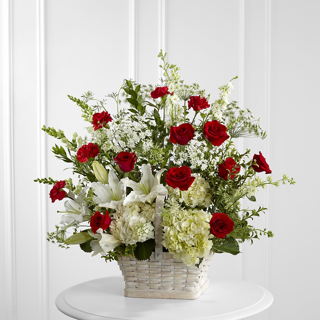 In Loving Memory Arrangement – A BEAUTIFUL DAY FLORIST WINE & GOURMET, Port Saint Lucie FL