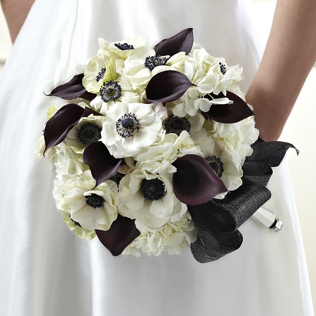 To Have and To Hold Bouquet – A BEAUTIFUL DAY FLORIST WINE & GOURMET, Port Saint Lucie FL