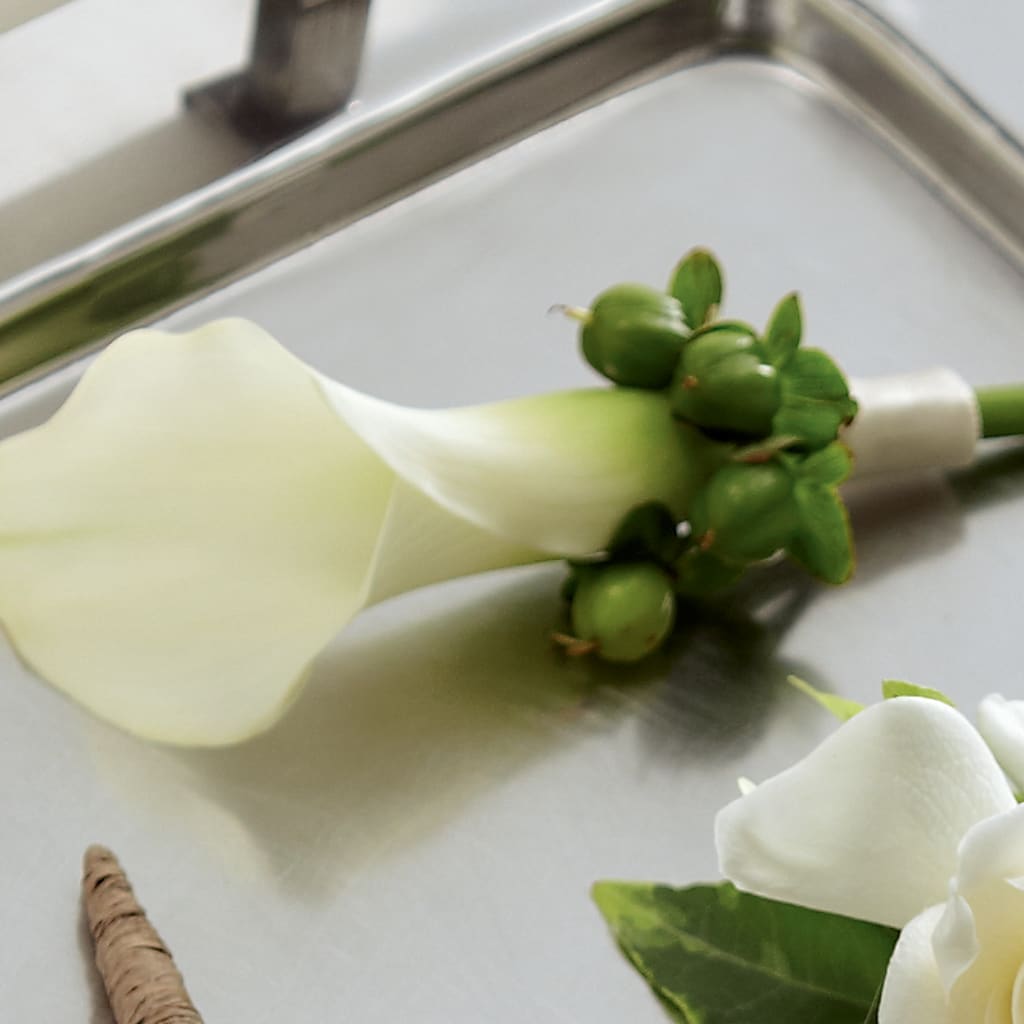 White Calla Boutonniere – A BEAUTIFUL DAY FLORIST WINE & GOURMET, Port Saint Lucie FL