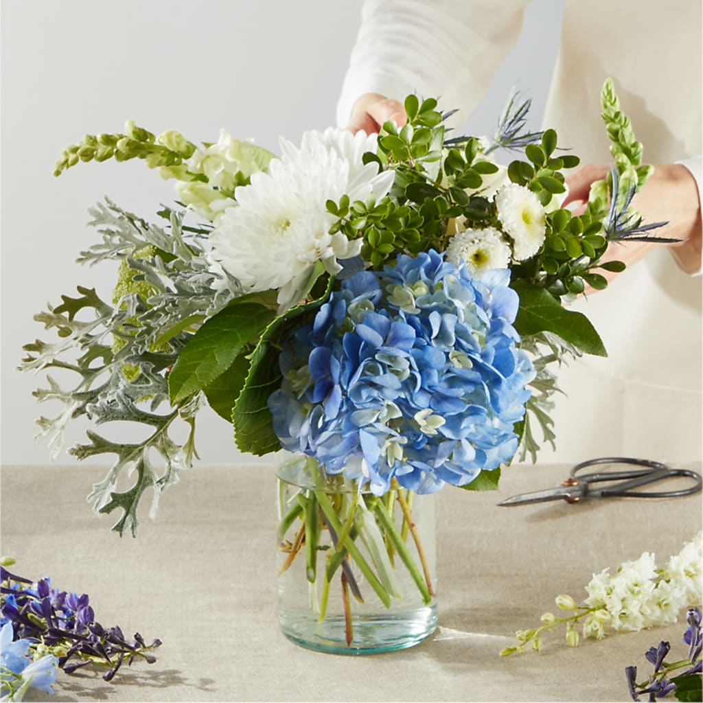 Festival of Lights – A Florist Original – A BEAUTIFUL DAY FLORIST WINE & GOURMET, Port Saint Lucie FL