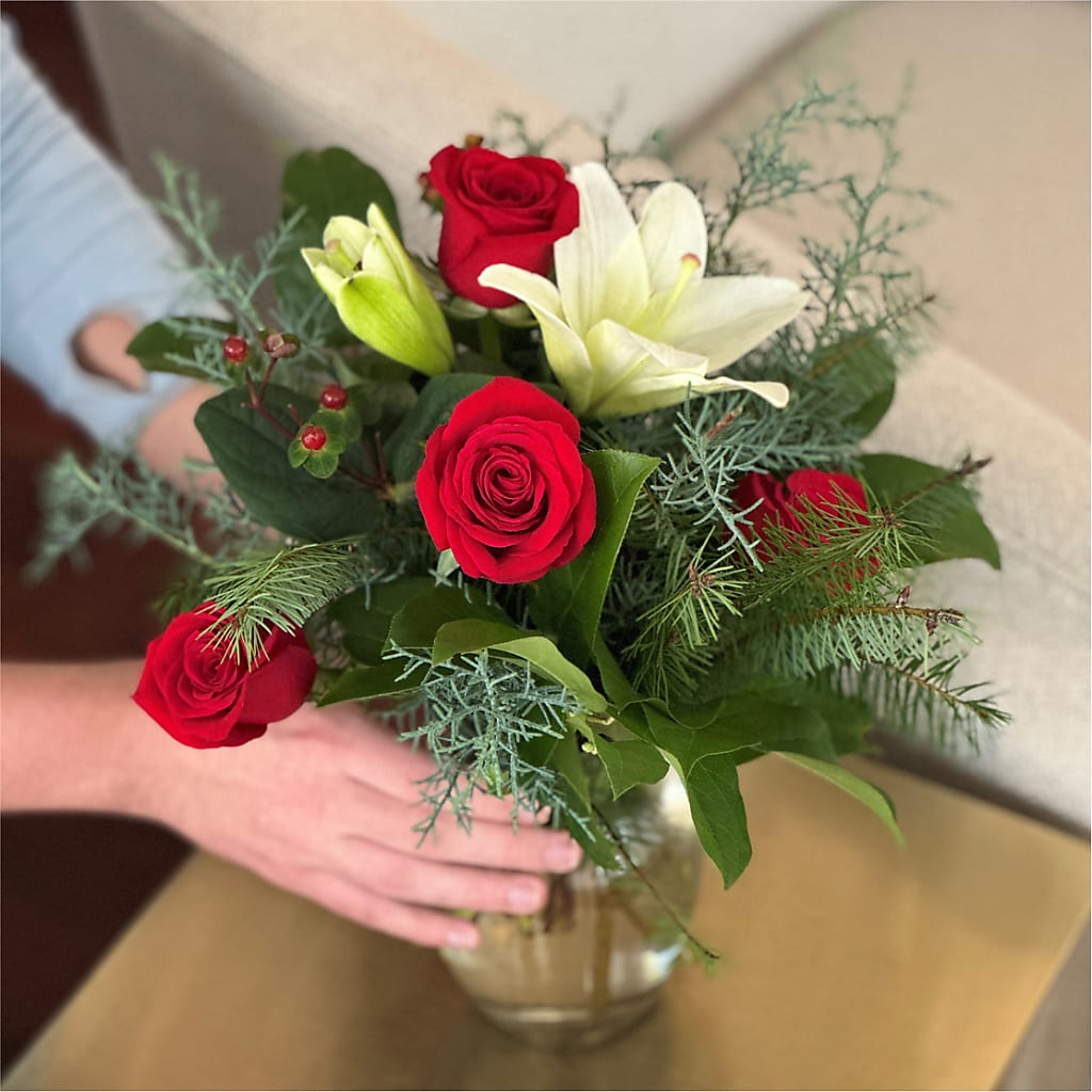 Glittering Lights Bouquet – A BEAUTIFUL DAY FLORIST WINE & GOURMET, Port Saint Lucie FL