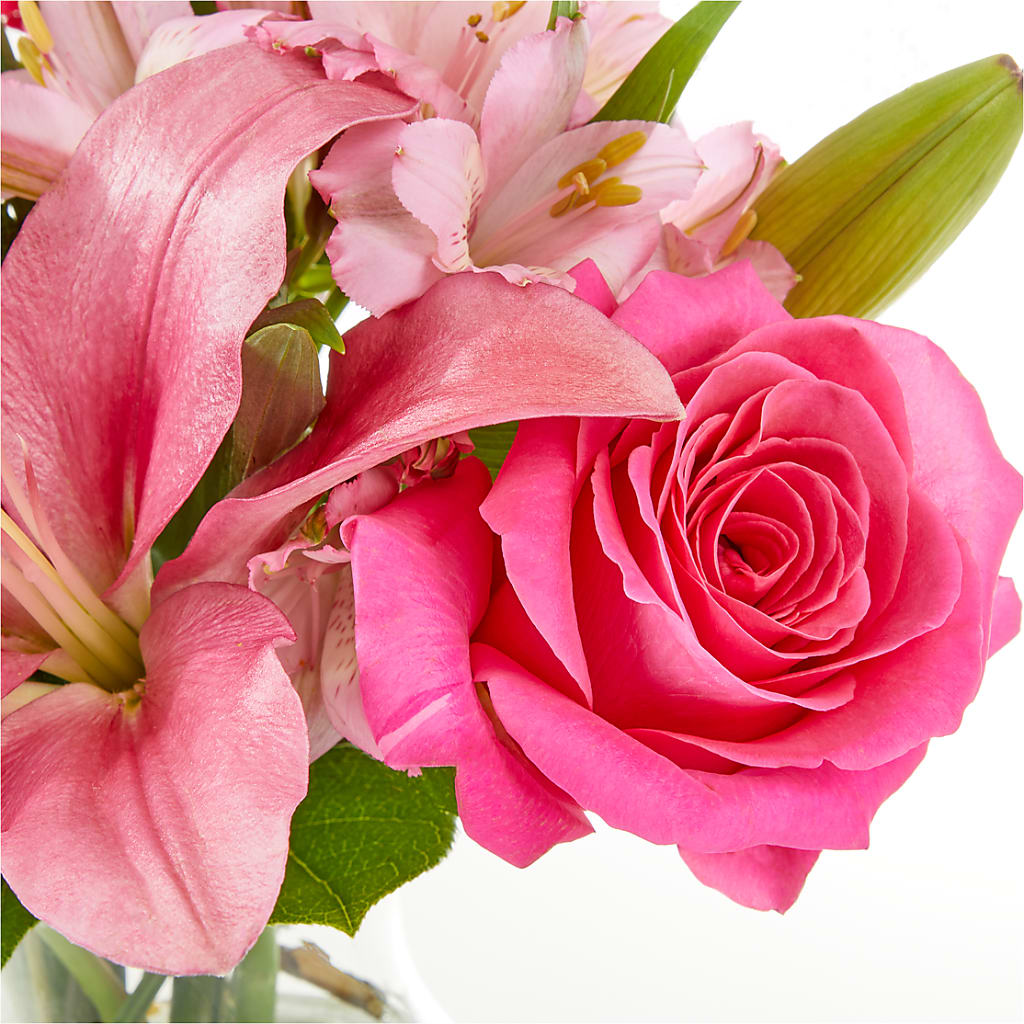 Lots of Love Bouquet – A BEAUTIFUL DAY FLORIST WINE & GOURMET, Port Saint Lucie FL