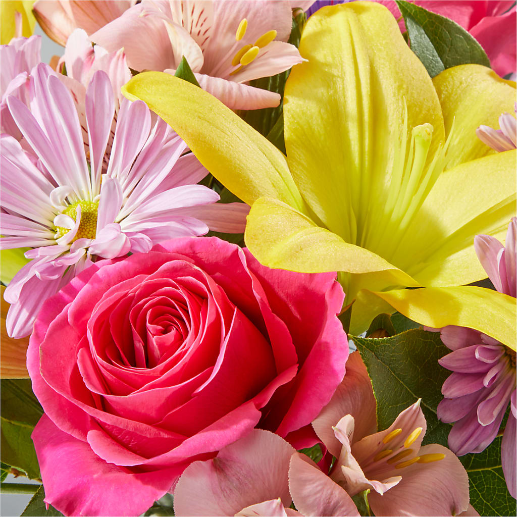Sprinkles Bouquet – A BEAUTIFUL DAY FLORIST WINE & GOURMET, Port Saint Lucie FL