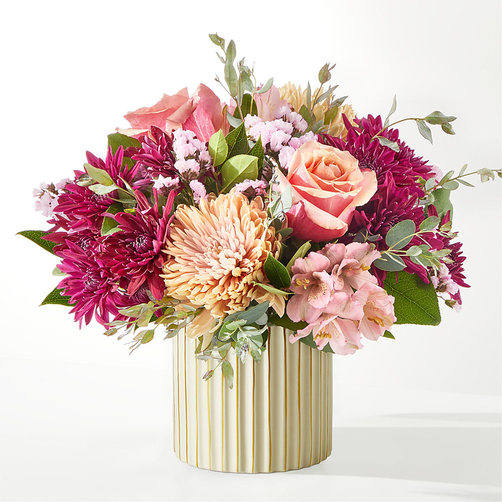 Berry Cobbler Bouquet with Ivory Vase – A BEAUTIFUL DAY FLORIST WINE & GOURMET, Port Saint Lucie FL