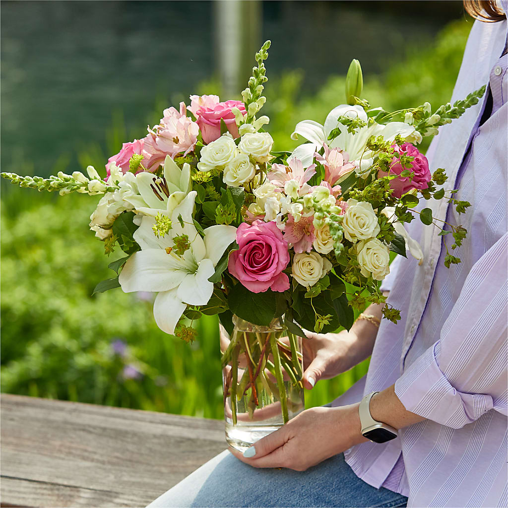 Fondly Bouquet – A BEAUTIFUL DAY FLORIST WINE & GOURMET, Port Saint Lucie FL