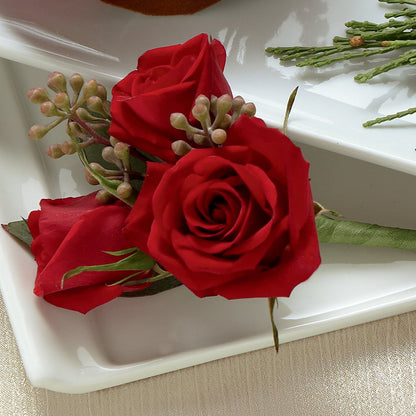 Red Spray Rose Boutonniere – A BEAUTIFUL DAY FLORIST WINE & GOURMET, Port Saint Lucie FL